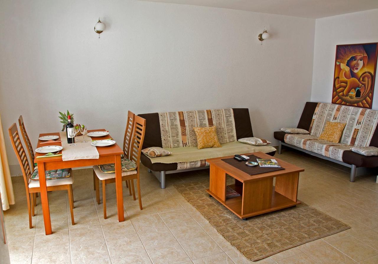 Klek Apartments Barbara Dış mekan fotoğraf